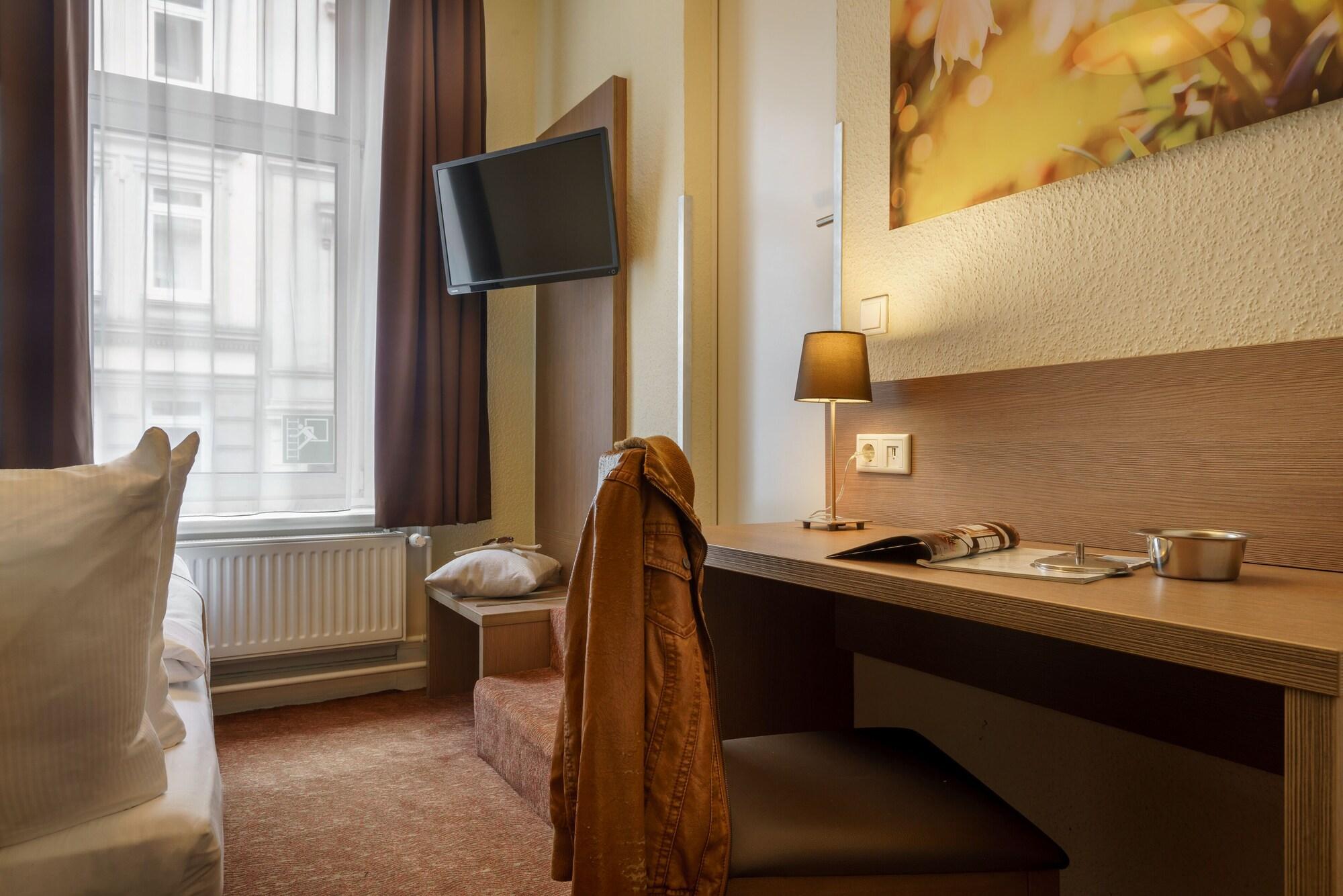 Hotel Alster Hambourg Extérieur photo