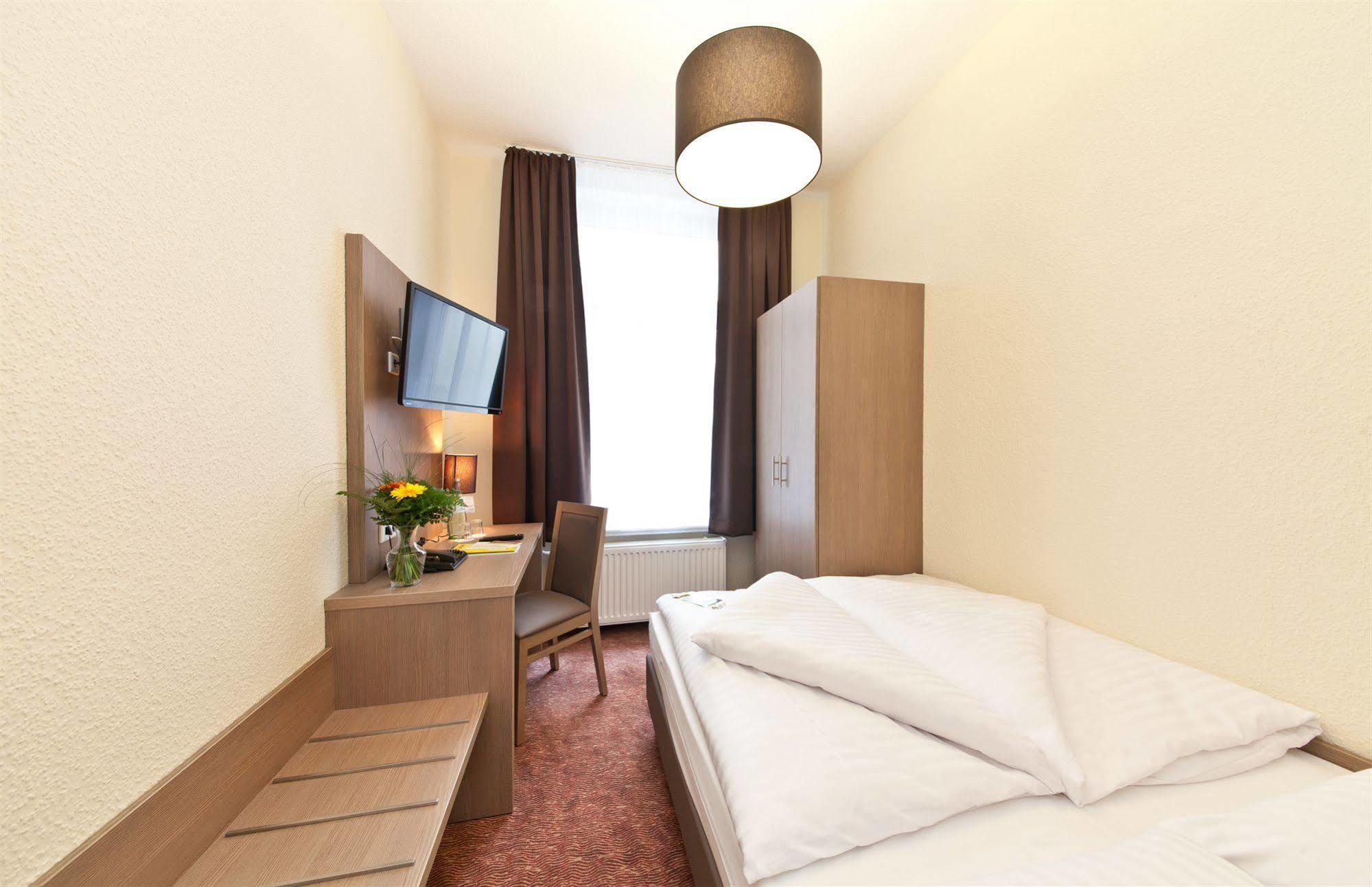 Hotel Alster Hambourg Extérieur photo