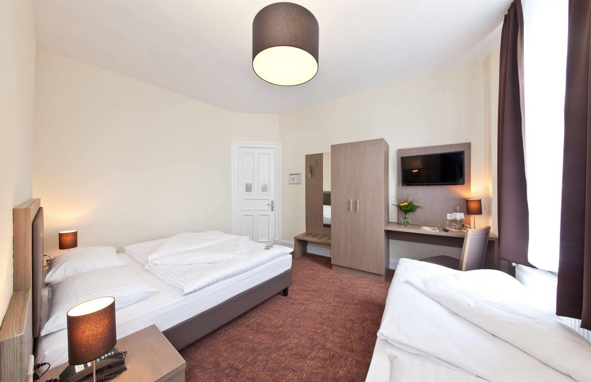 Hotel Alster Hambourg Extérieur photo