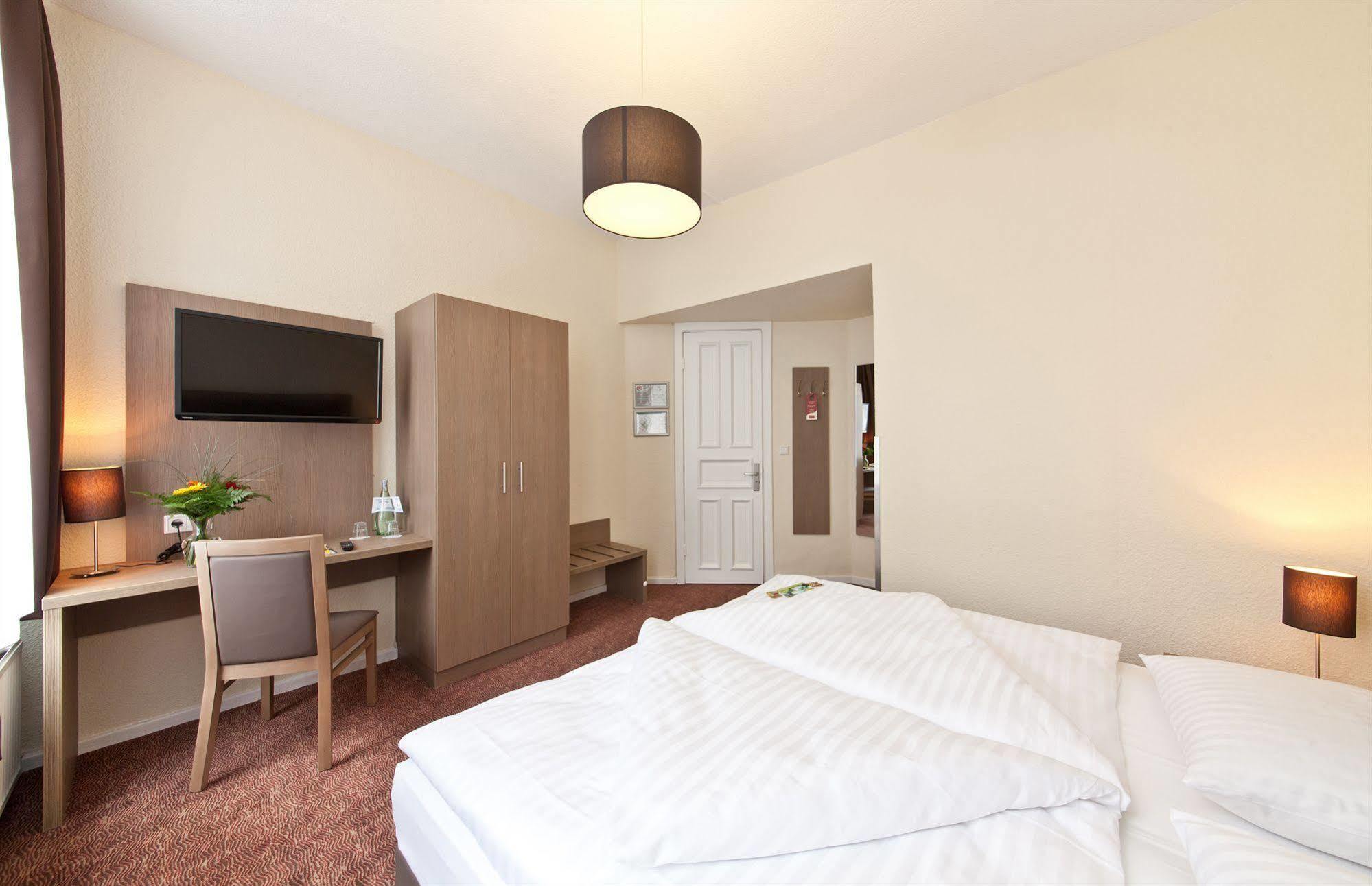 Hotel Alster Hambourg Extérieur photo