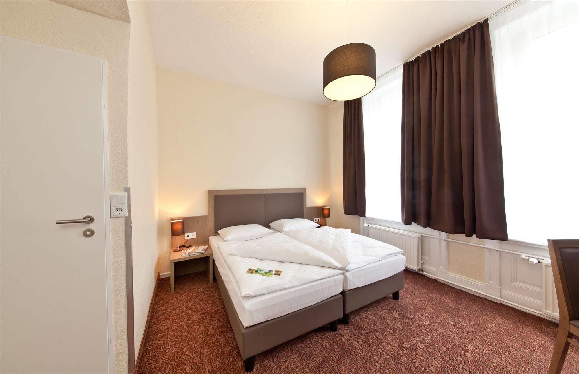 Hotel Alster Hambourg Extérieur photo