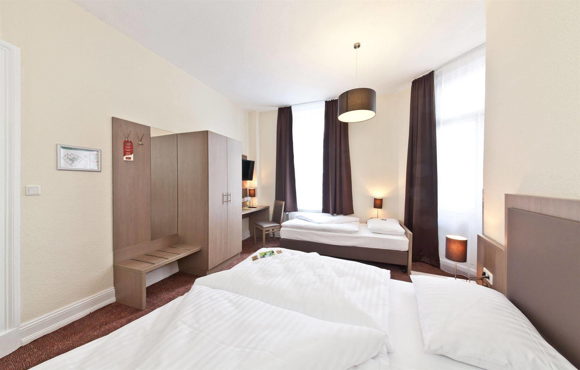 Hotel Alster Hambourg Extérieur photo